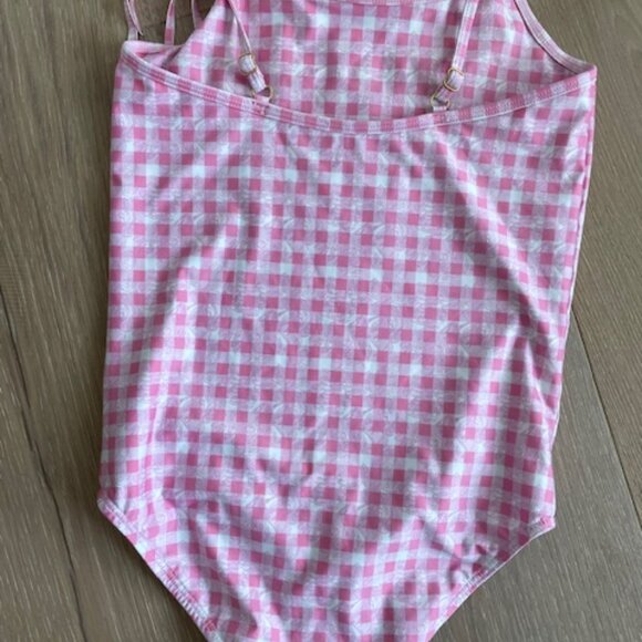 Swiminista Suite with Sporty Short - Picture 2 of 8